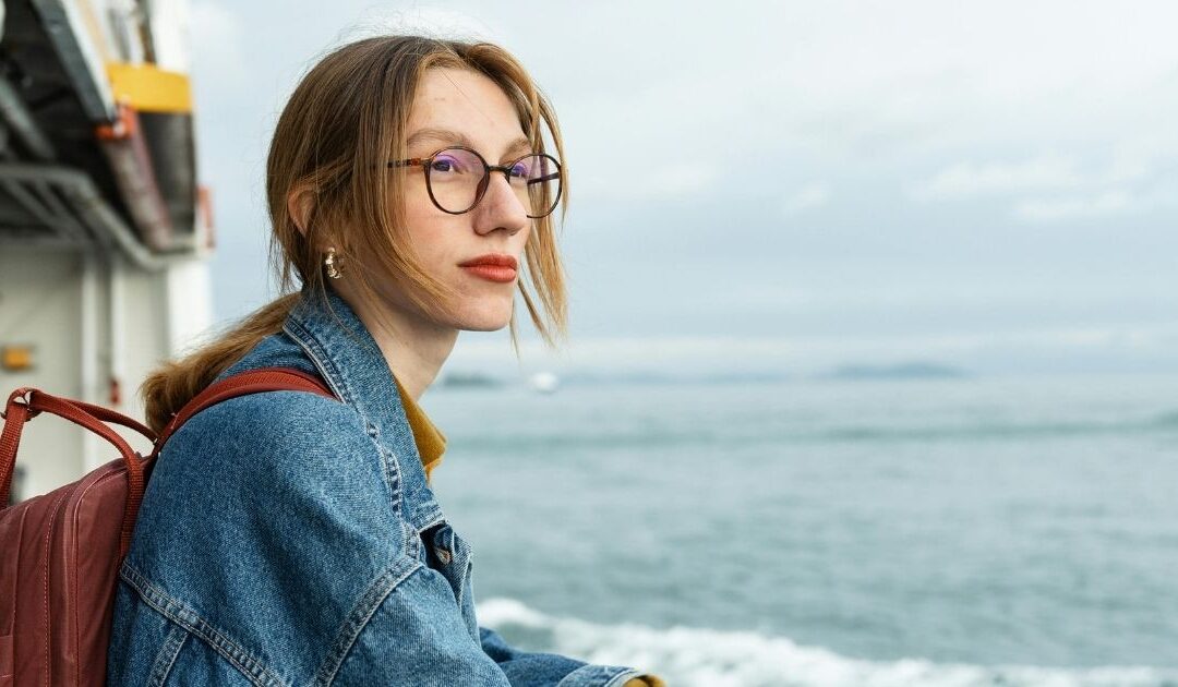 12 Eye Care Tips for Travelers